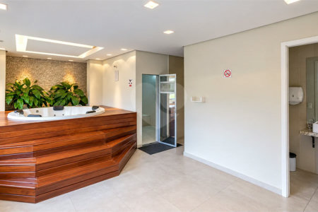 Apartamento de 130 m² no Jardim do Mar, com 3 suítes, 4 banheiros, varanda gourmet, 2 vagas e condomínio completo com piscina aquecida e lazer.