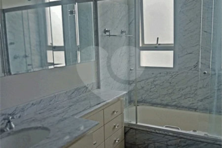 Apartamento a venda com 252 m² no Campo belo.