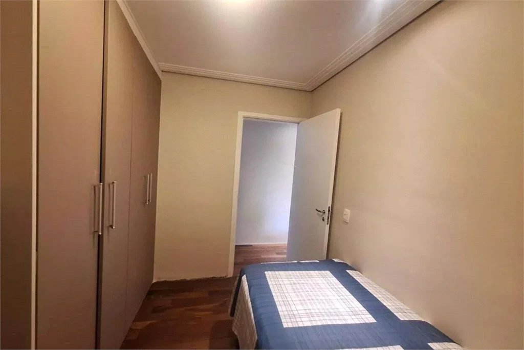 Apartamento à venda com 3 quartos, sendo 1 suíte, em Parque Reboucas, São Paulo, SP