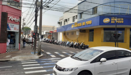 Prédio à venda em Jardim São Carlos, São Carlos, SP