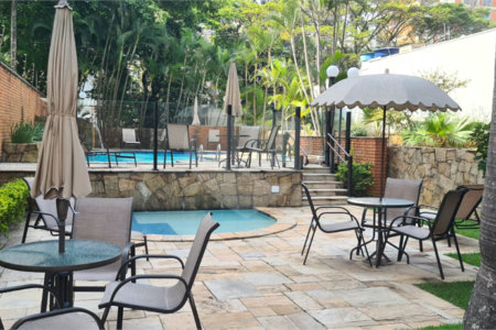 Apartamento à venda no Campo Belo com 110m², 03 dormitórios sendo 01 suite, 2 vagas - São Paulo/S