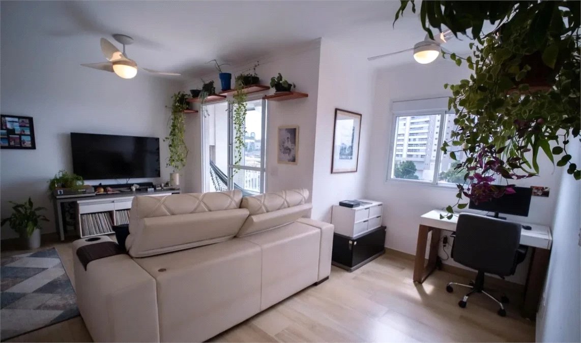 Apartamento à venda com 3 quartos, sendo 1 suíte, em Jardim das Vertentes, São Paulo, SP