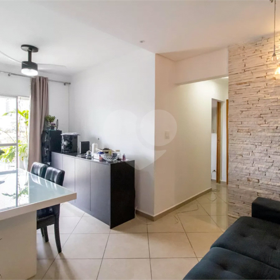 Apartamento à venda com 63m² com 2 quartos e 1 vaga
