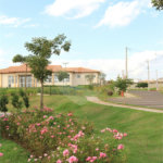 Vende-se casa no Village Damha II