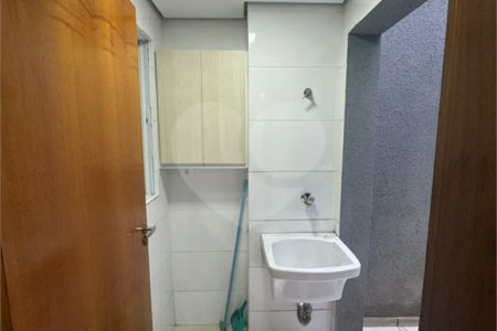 Apartamento 2 dormitórios c/ quintal privativo próximo ao futuro Metrô Anália Franco