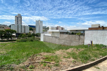 Excelente terreno com 525,00 m² de área total, no bairro Parque Santa Mônica.