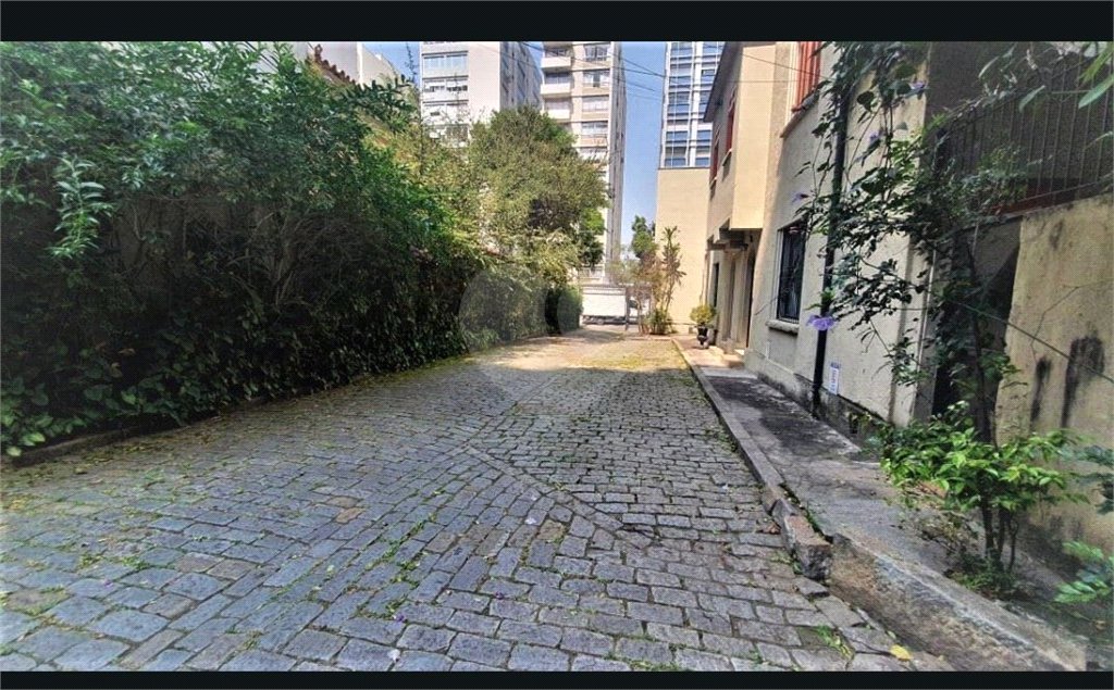 Casa de Vila Tombada 2 dormitórios/ 2 banheiros/ 1 vaga em Higienópolis
