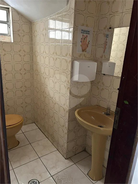 Excelente sobrado para comércio ou residência na Vila Santa Catarina