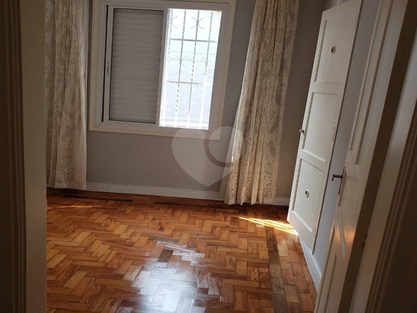 Casa comercial para locação na Vila Mariana, perfeita para consultórios, escritórios, clínicas