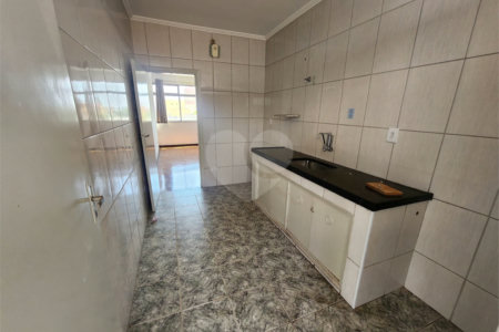 Apartamento no Edifício São Carlos