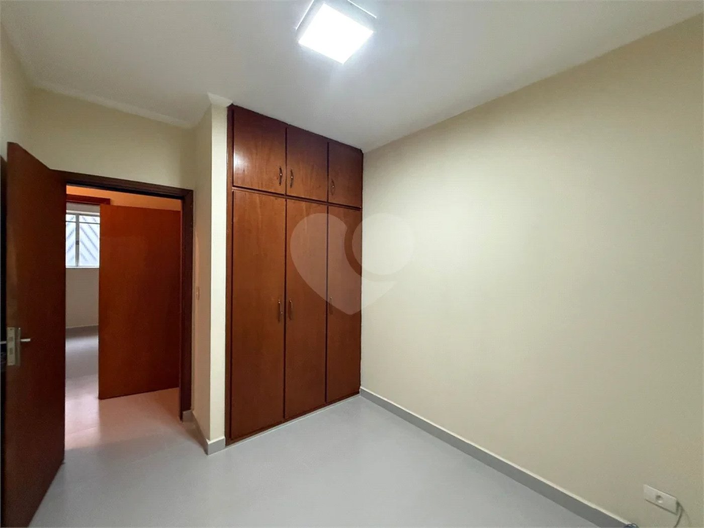 Casa à venda no Bairro Nova Piracicaba Casa à venda 3 dormitórios, 304m2 - Bairro Nova Piracicaba - Piracicaba, SP Casa à venda 3 dormitórios, 304m2 - Bairro Nova Piracicaba - Piracicaba, SP