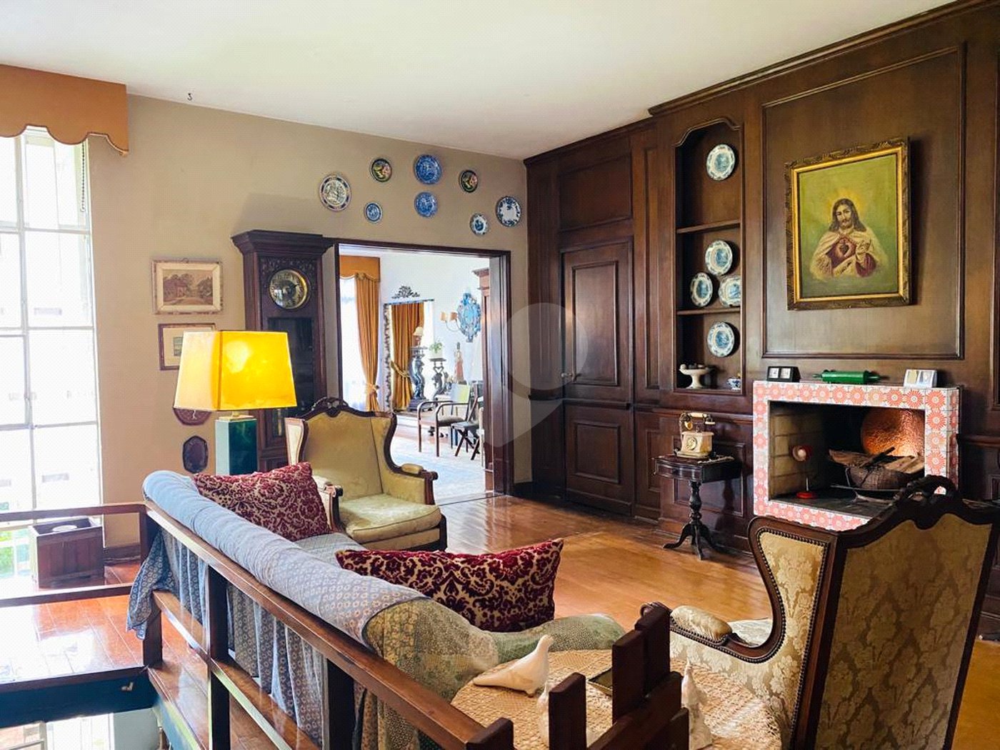 Casa à venda com 4 quartos, sendo 1 suíte, em Alto da Boa Vista, São Paulo, SP