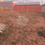 Terreno no Arcoville com 240 m²