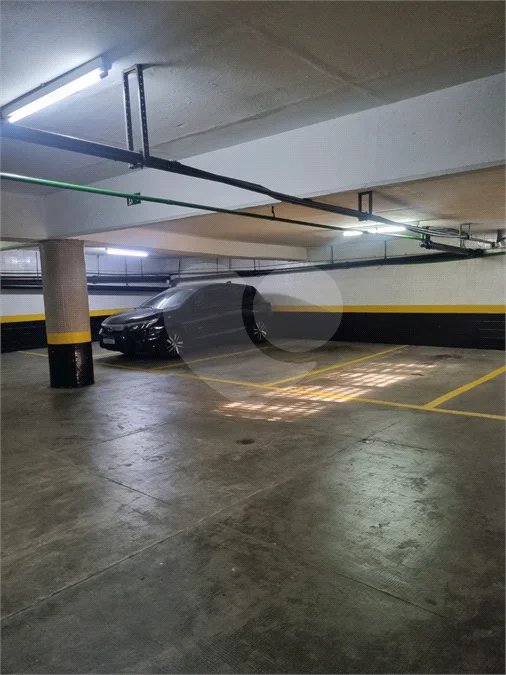 Apartamento 45m2 com 2 dormitórios e vaga no Jardins