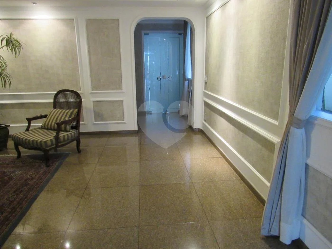 APARTAMENTO COM 3 DORMITÓRIOS , SENDO 1 SUITE