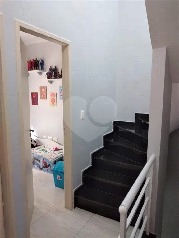 Casa à venda com 4 quartos, sendo 2 suítes, no condomínio Miro Carvalho - Pitinga, São Paulo - SP