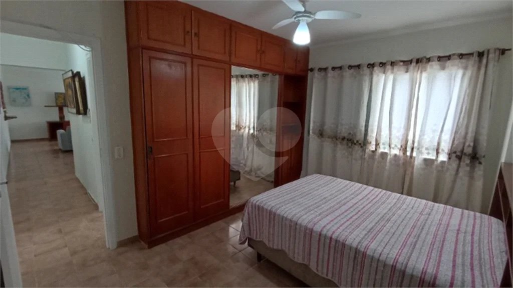 APARTAMENTO 2 QUARTOS (+1 REV.) MOBILIADO P/ALUGAR NO GUARUJÁ/PITANGUEIRAS 96m2 VISTA MAR