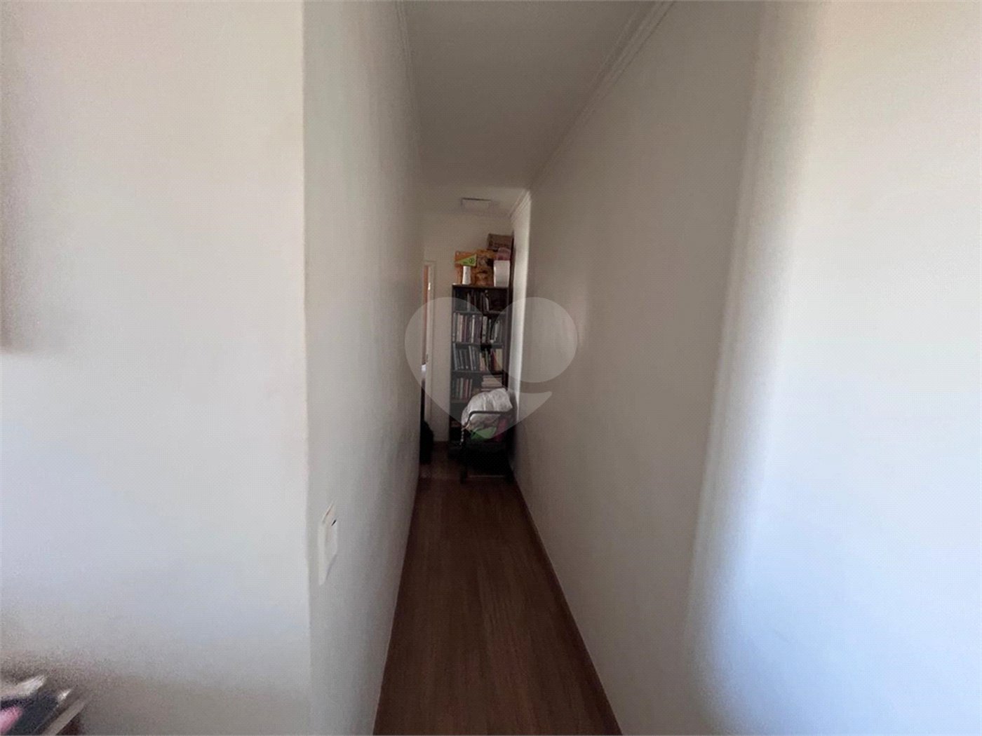 Apartamento a venda.