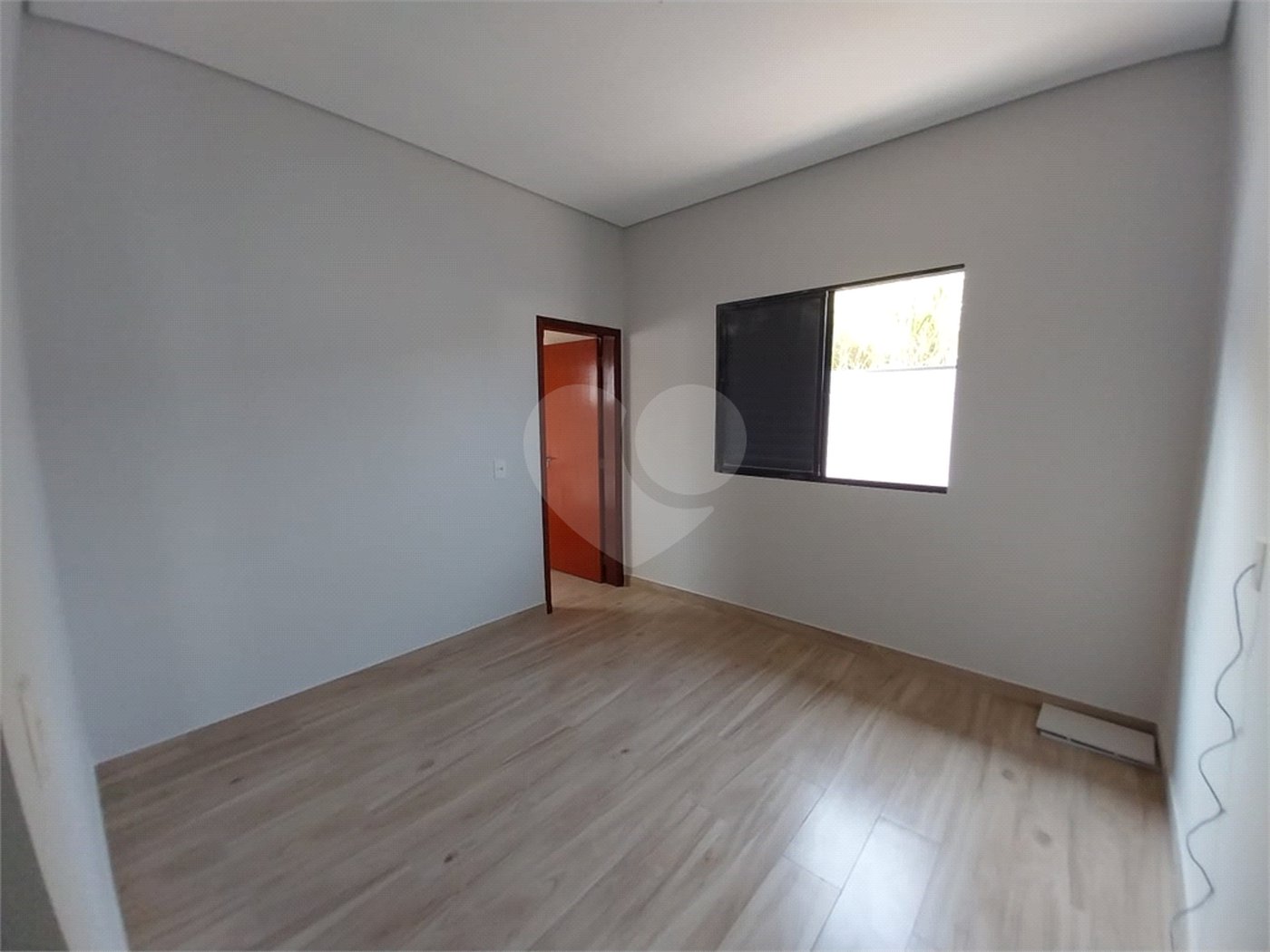 CASA A VENDA NO RESIDENCIAL CAPIVARI EM LOUVEIRA