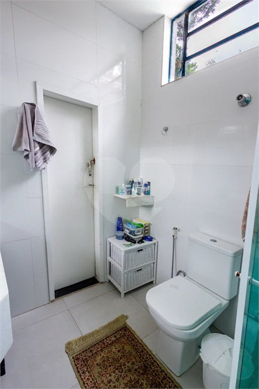 Casa à venda com 4 quartos, sendo 2 suítes, em Brooklin, São Paulo, SP