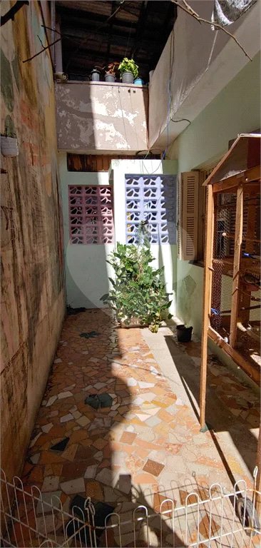 Casa com 156 m², 2 quartos, garagem para 3 carros, à venda no bairro Cerâmica em São Caetano do Sul