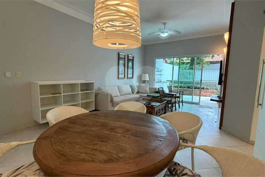 Apartamento à venda com 4 quartos, sendo 2 suítes,  em Riviera de São Lourenço, Bertioga, SP