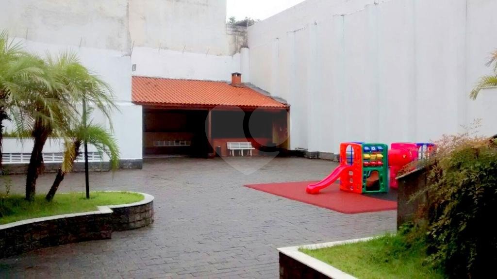 Belo Apartamento a Venda na Agua Rasa