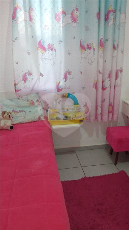 Lindo apartamento no Bosque dos Ipês .
