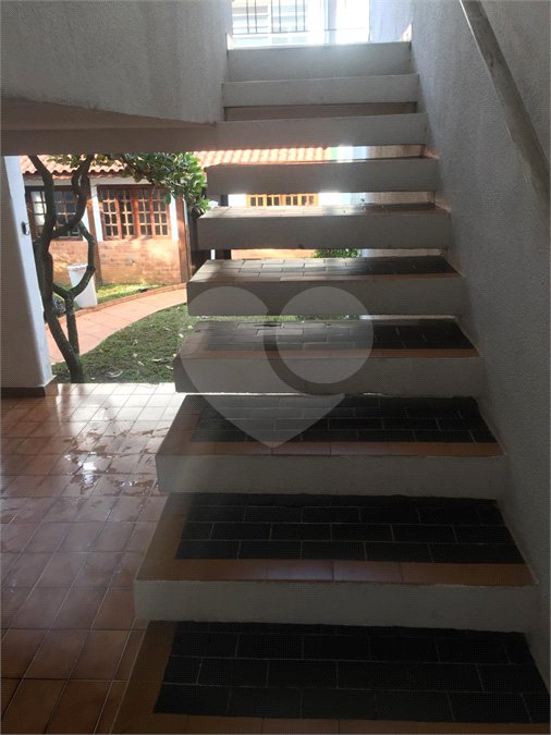 Sobrado à venda no Planalto Paulista c/330m2 - 3 Quartos/1 Suite/ 4 Vagas na garagem - Metrô S.Judas