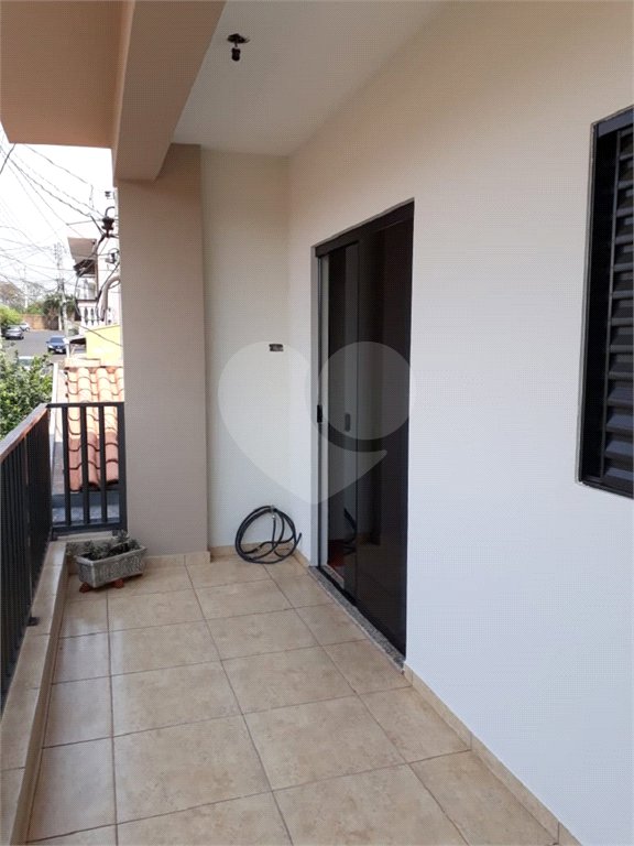 Sobrado à venda com 3 quartos em Jardim Bicão, São Carlos, SP