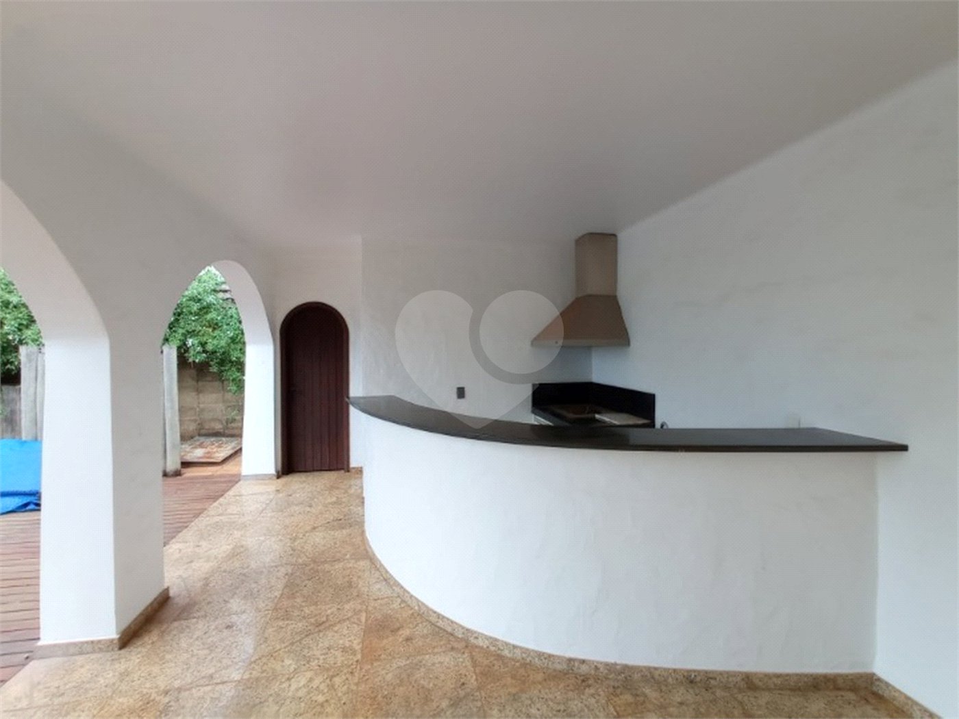 Casa térrea no Condomínio Faber I.
