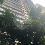 Edifício Louvre | Apartamento Neoclássico de 425m² à Venda na Praça da República — Centro de São Paulo