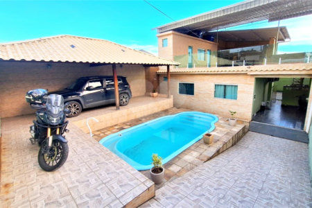 Casa à venda com 2 quartos em Campo Grande, Rio de Janeiro, RJ