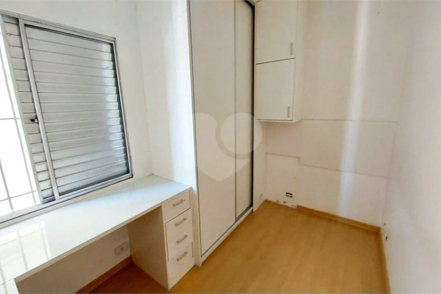 Apartamento de 03 dormitórios. Agende uma visita.