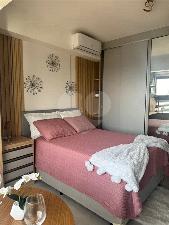 Studio para Locação, 26m² mobiliado, Vila Mariana, ao lado metro Hospital SP - YBY Ibirapuera Urban Home!