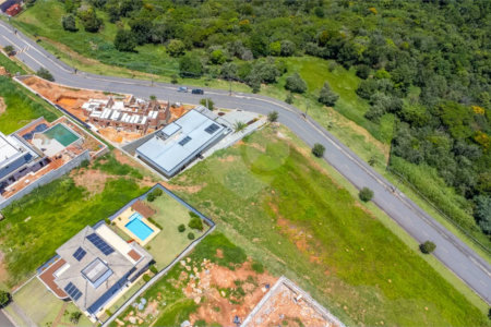 Terreno à venda no condomínio Residencial Campo de Toscana, Vinhedo - SP