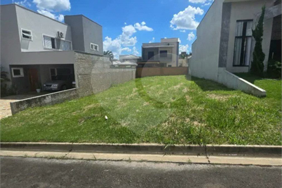 Terreno à Venda – Residencial Real Park