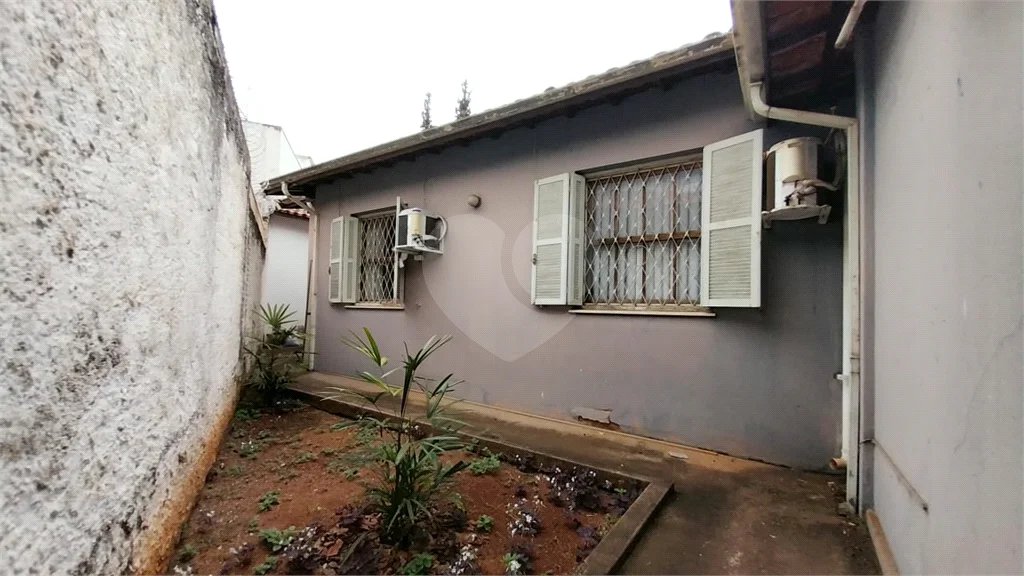 Venda Casa / Comercial - no Bairro Cidade Jardim em Piracicaba-SP