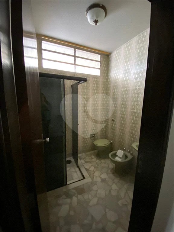 Sobrado comercial para alugar com 3 quartos no Centro de Piracicaba