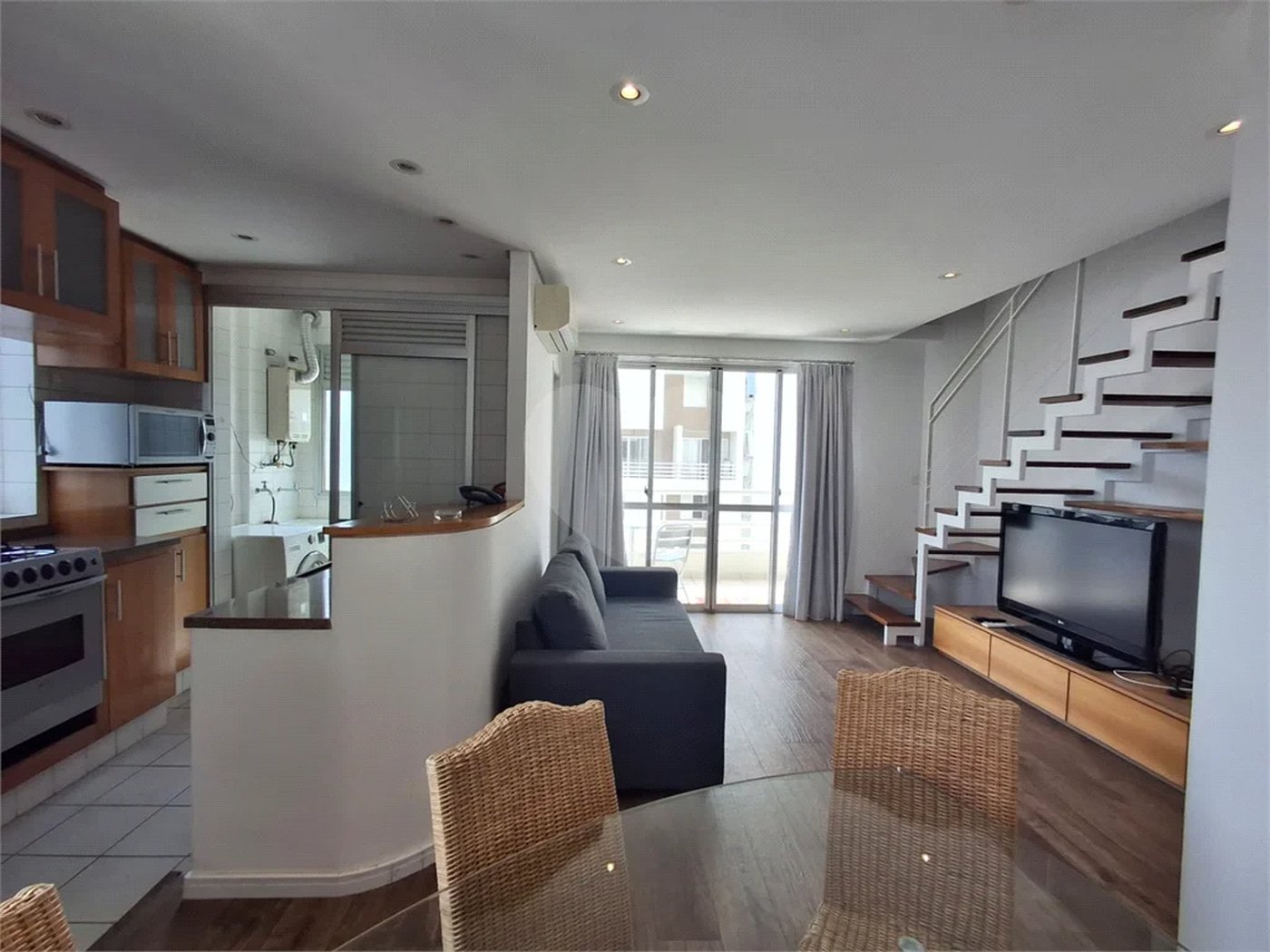Moema - Apartamento Duplex - Duas Vagas - Lazer Com Quadra de Squash