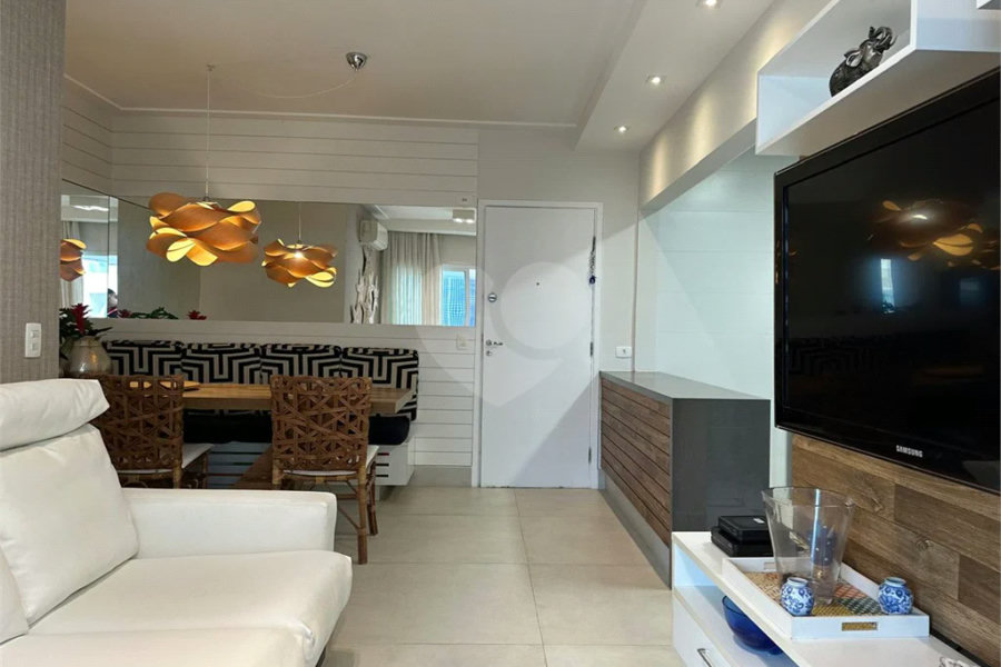 Apartamento à venda com 3 quartos, sendo 2 suítes,  em Riviera de São Lourenço, Bertioga, SP