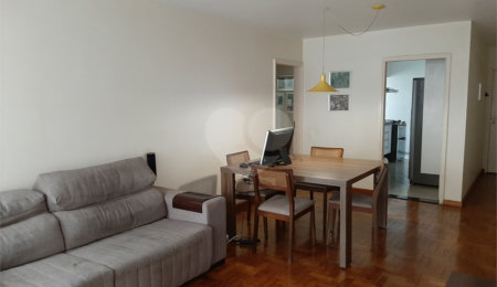 Apartamento à venda com 3 quartos, sendo 1 suíte, em Vila Mariana, São Paulo, SP