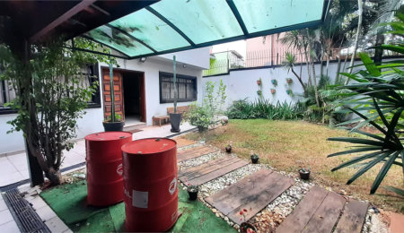 Vende-se Casa incrível no Jardim Prudência!
