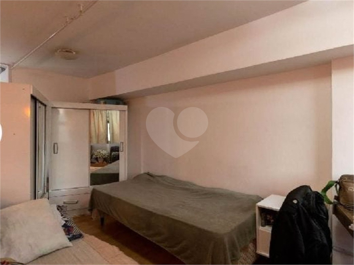 Studio à venda com 49m², 1 quarto e sem vaga