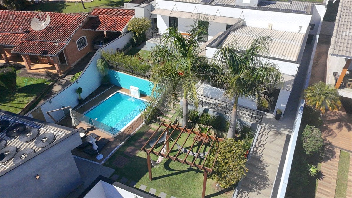 Casa com 4 dormitórios à venda, 214 m² por R$ 1.890.000 - Parque Arco Iris - Atibaia/SP