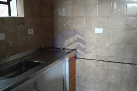 Casa Assobradada à Venda com 2 quartos em Jardim Celeste, São Paulo - SP