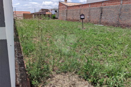 Terreno no Jardim Embare