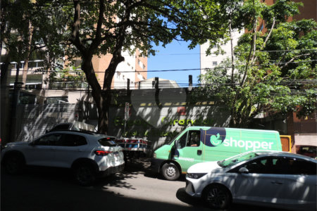 Excelente Casa Térrea Comercial em Região Nobre !!!