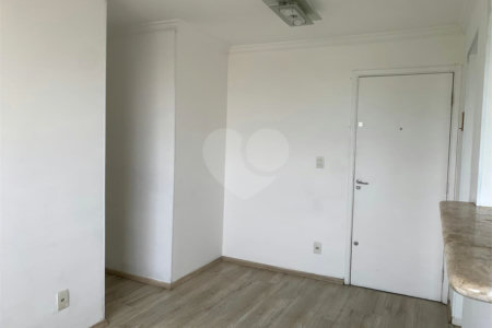 Apartamento á venda - Parque Bristol