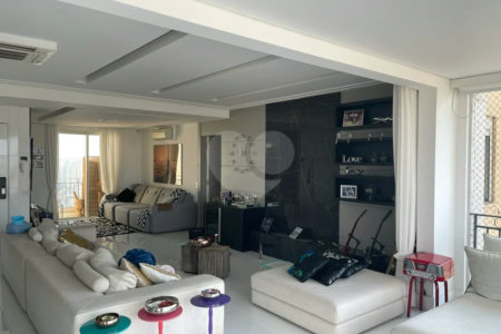 Apartamento Alto Padrão Lazer Completo ,3 suítes com 4 vagas, 250 m² à venda no Parque da Mooca.